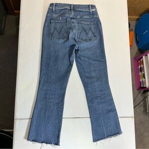 MOTHER The Hustler Ankle High Rise Blue jean Frayed Hem 25